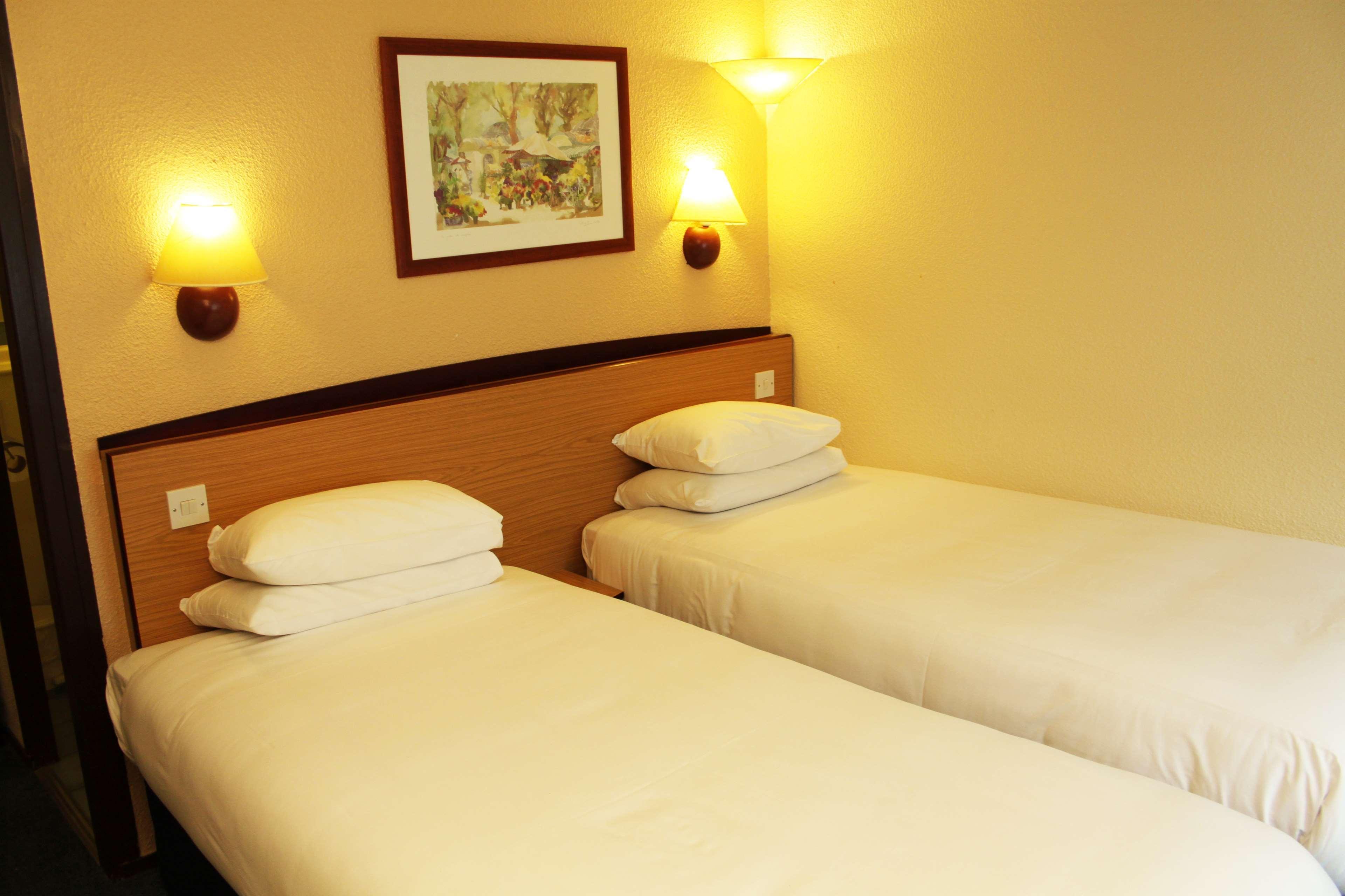 Campanile Hotel Doncaster Buitenkant foto