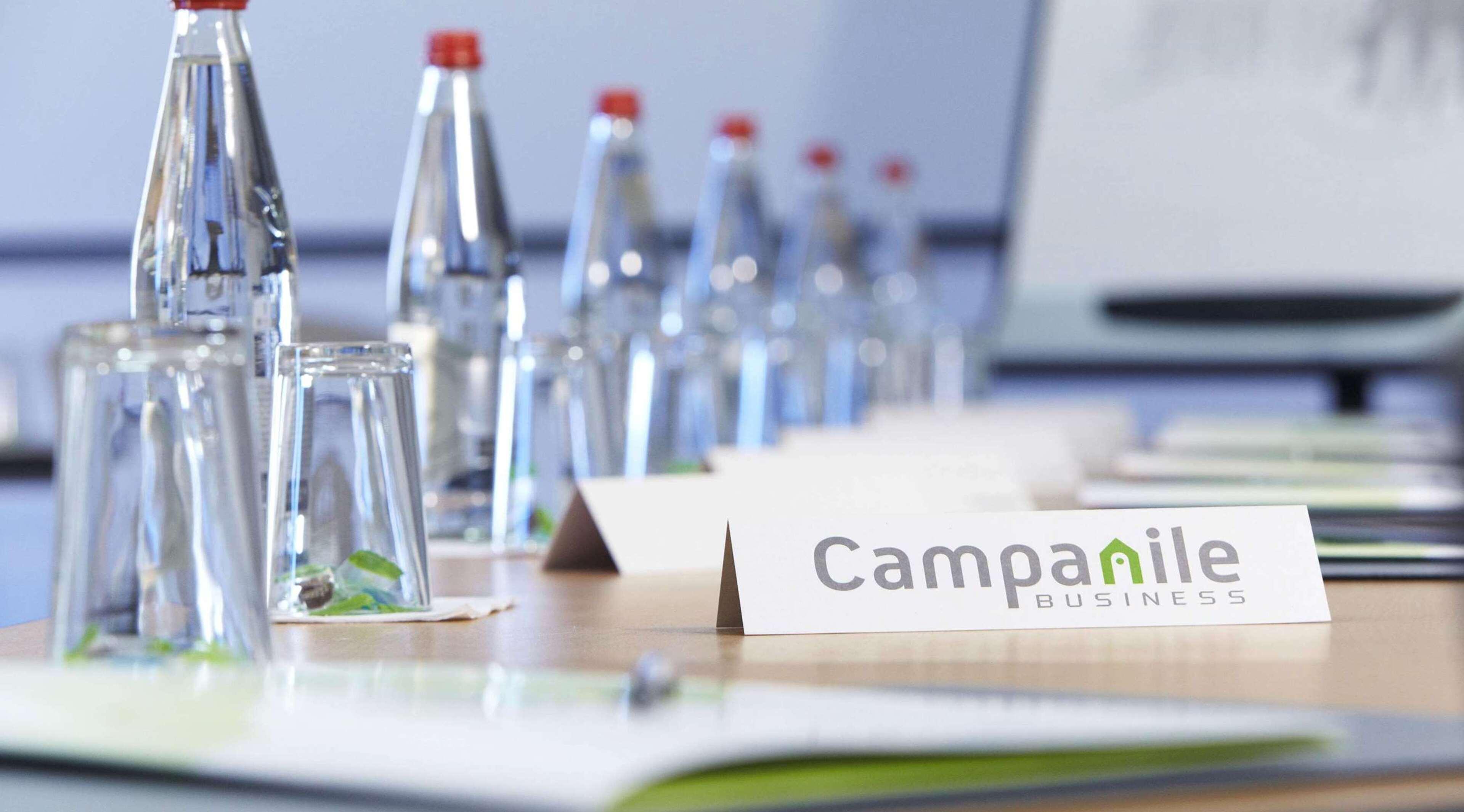 Campanile Hotel Doncaster Buitenkant foto