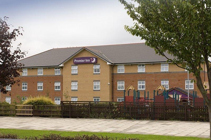 Campanile Hotel Doncaster Buitenkant foto