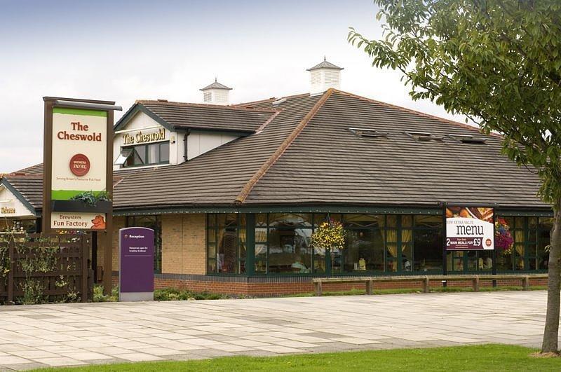 Campanile Hotel Doncaster Buitenkant foto